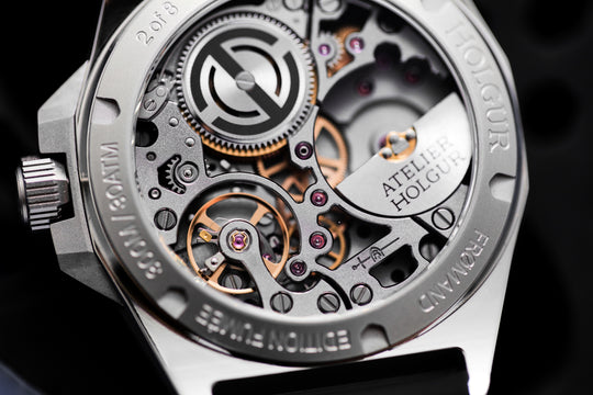 AtelierHolgur_SilverDial_Macro